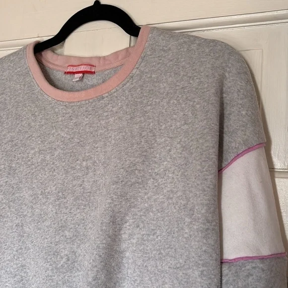 PJ Salvage sweatshirt - Picture 2 of 3